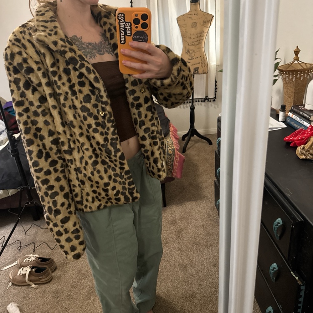 Leopard Fur Jacket - Picture 7 of 8